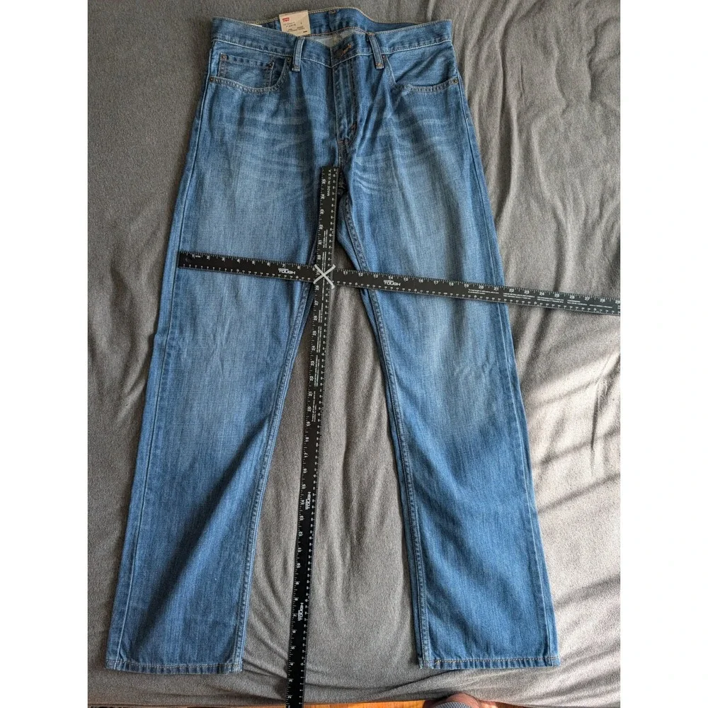 Levis 514 Straight Fit Mens Jeans 33x32 Medium Wash Blue Denim 005140487
